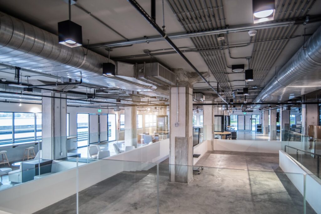 Commercial Electrical Services by Licensed Electrician in Hamilton, ON